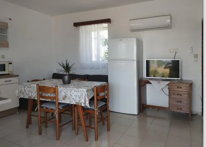 Kaklecharaki Apartment *